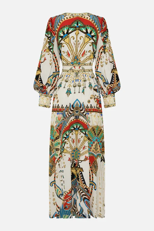 SHAPED WAISTBAND DRESS WITH GATHERED SLEEVES VALLEY OF THE QUEENS