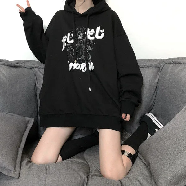 Dark graffiti printed hooded sweater yv42528