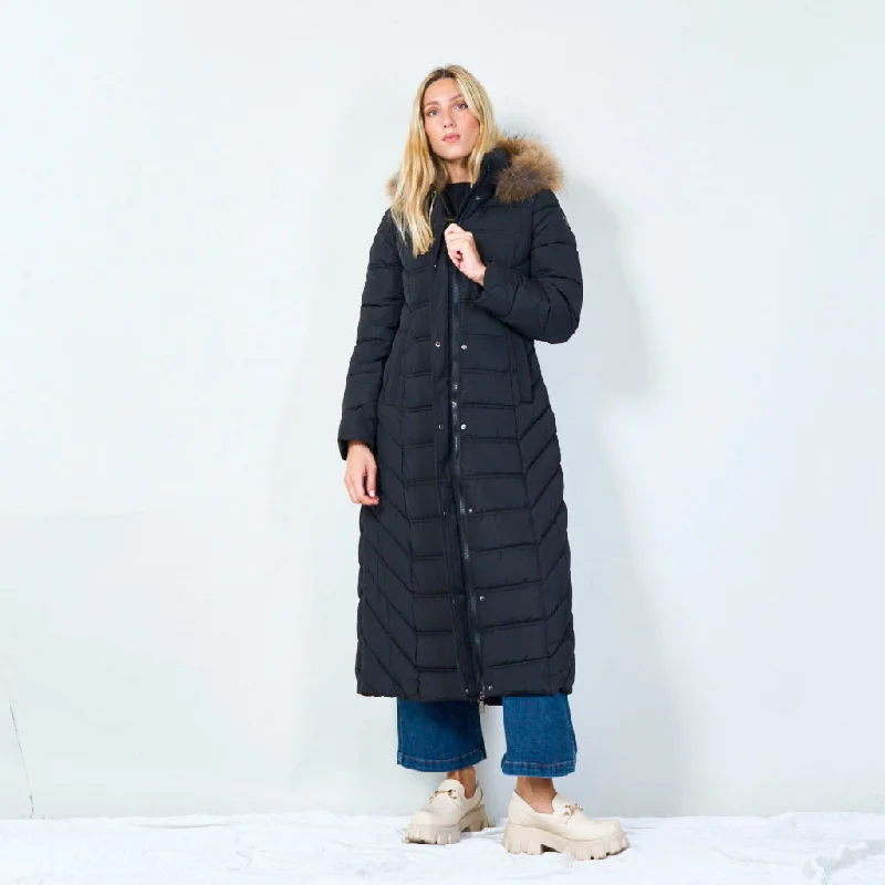 Long hooded puffer coat with fur trim wholesale